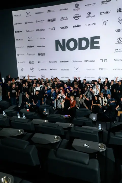 Entrada, público y networking, NODE 2026