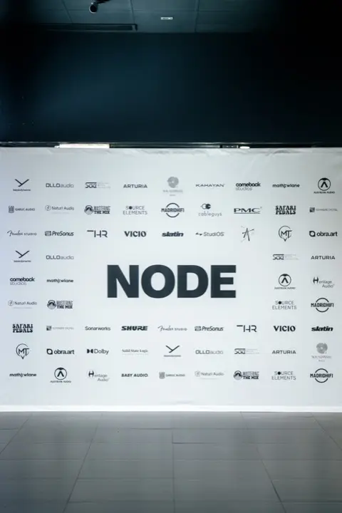 Entrada, público y networking, NODE 2026